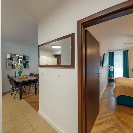 Apartman W Obiekcie Aquarius - *